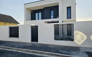 Casa de vanzare  P+E Sanmartin Beverly- Hills - Poză 1