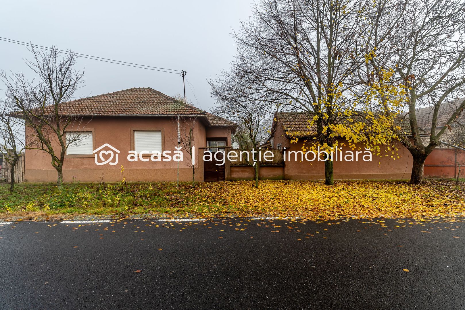VÂNDUT - De vânzare Casă cu Grădină Generoasă in Dorobanți - Poză 3