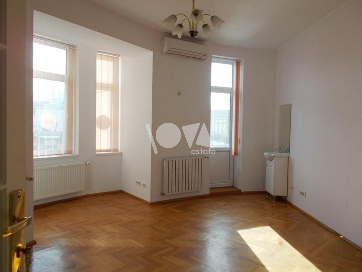 De închiriat: apartament 4 camere stradal- pretabil birou - Cotroceni - Poză 1