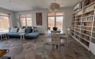 Casa Modernă de vanzare P+1 în Corbeanca | Strada Laguna Albastră - Poză 2