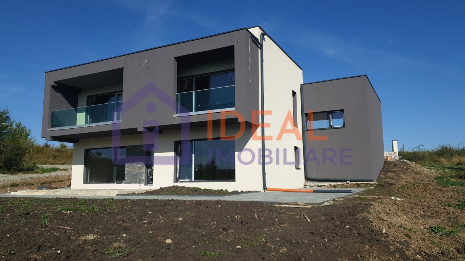 Casa Individuala moderna LA CHEIE cu 440 mp de teren, in Selimbar - Poză 1