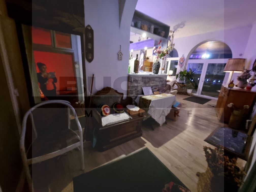 Casa cu 5 camere, 230 mp utili+1000 mp teren,zona strazii Romulus Vuia - Poză 4