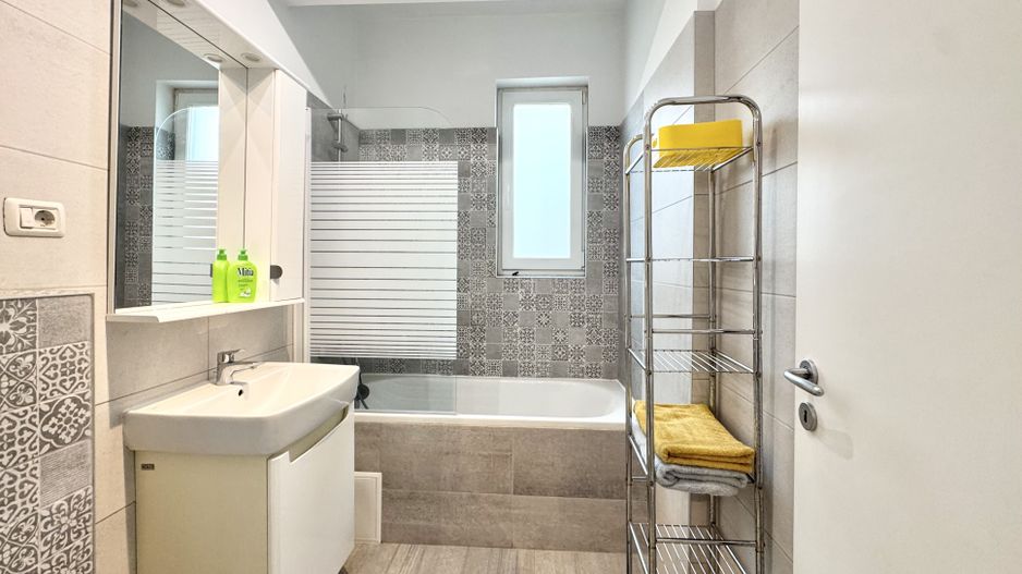 3 camere Braytim, modern, lift, etaj 1, balcon generos - Poză 24