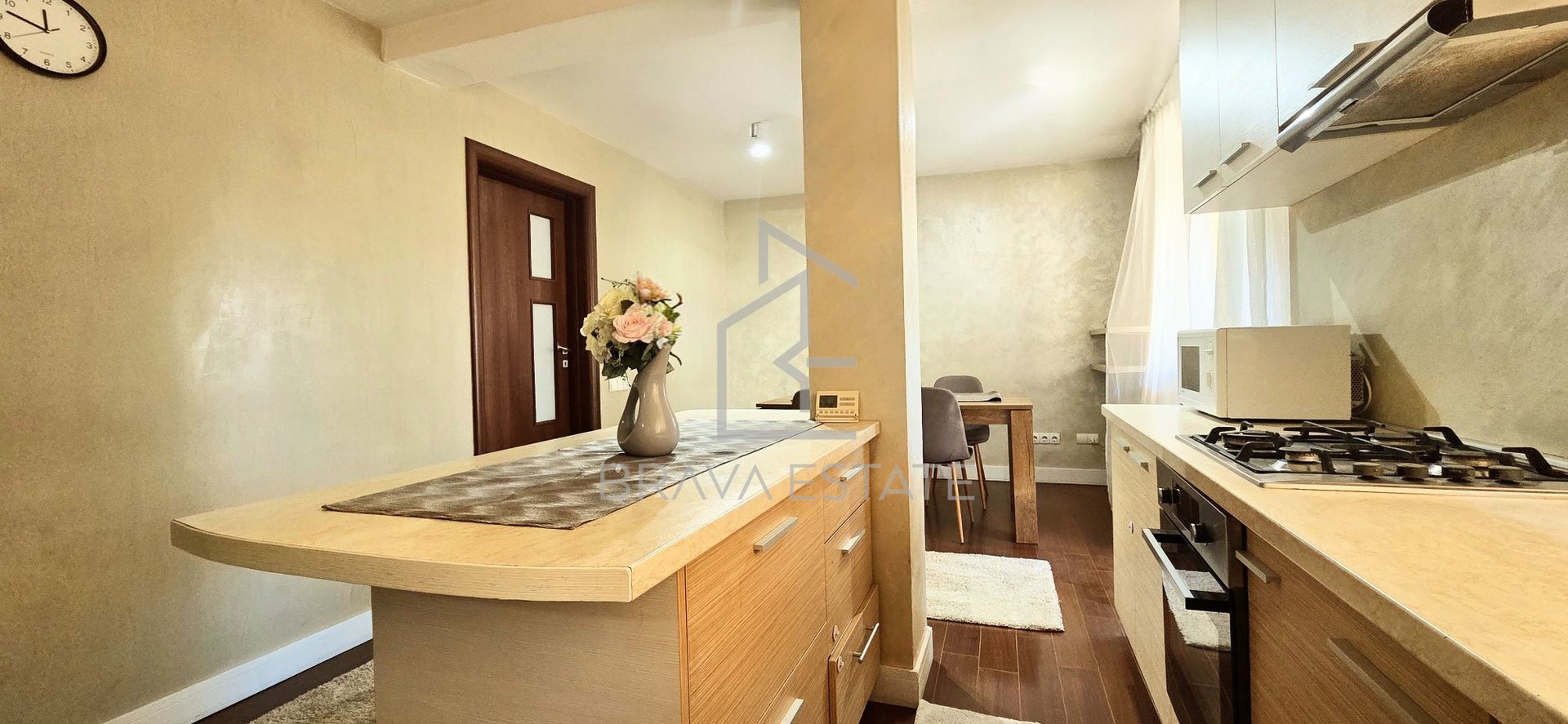 Apartament 3 camere, 56mp,balcon,utilat, 2 locuri de parcare, zona Auchan, Iris - Poză 2
