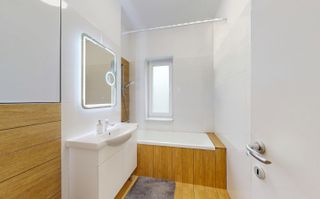 Apartament cu 4 camere de vânzare în Unirii, Bucuresti - Poză 12
