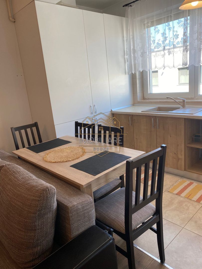 Apartament Modern într-o Locație Bună - Poză 10