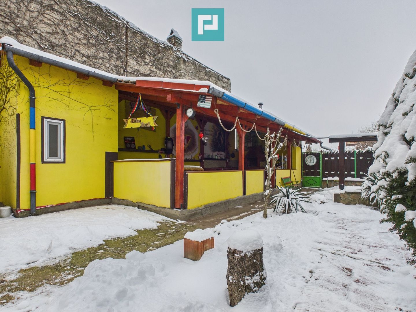 Casă cu 4 camere în zona Parneava - Poză 18