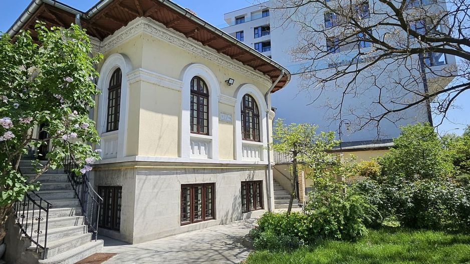 Casa Vila || Timpuri Noi || 6 camere || curte libera 400mp ||  Afterschool || - Poză 12