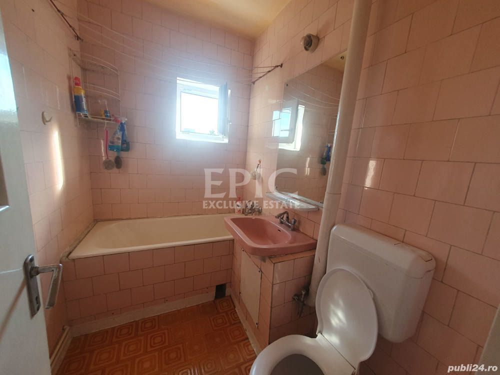 Vând apartament 4 camere/90 mp - Poză 10