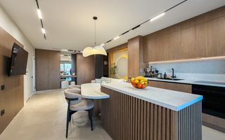 3 camere -cu view spre Baza Sportiva - Poză 3