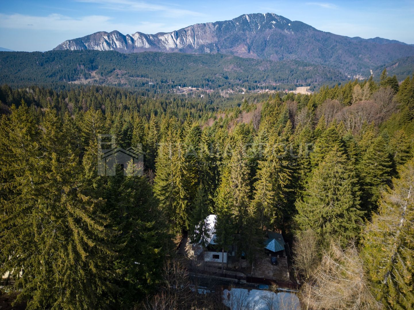Vila superba mobilata si utilata, Cioplea - Predeal, langa padure - Poză 28