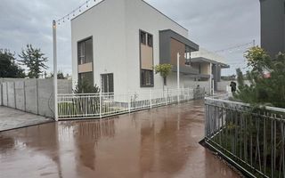 Casa individuala - 300 mp  - 5 camere - 3 bai - Poză 2