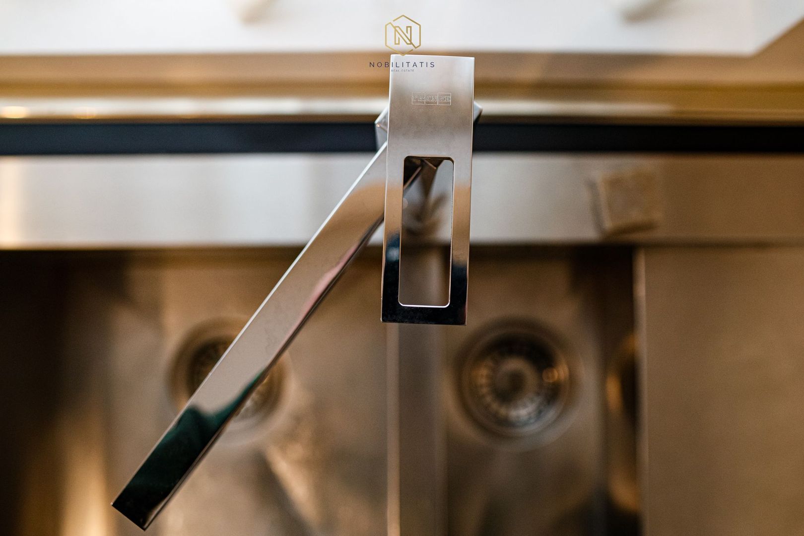 VANDUT - Apartament 3 camere | Segmentul Lux | Vedere Panoramica - Poză 27