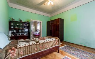 Casă cu teren de 370 mp în Zona Funcționarilor - Poză 3