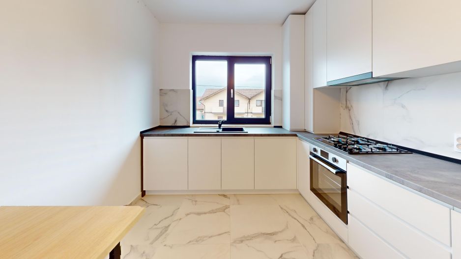 Apartament 4 camere Brasov,periferie! - Poză 16