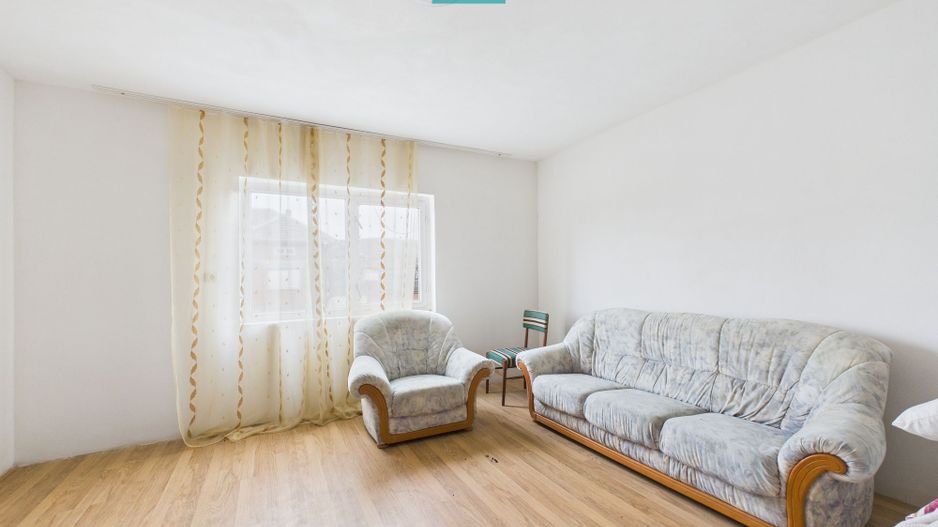 Casă modernă P+1, cu magazin, lângă orașul Sebiș - Poză 12