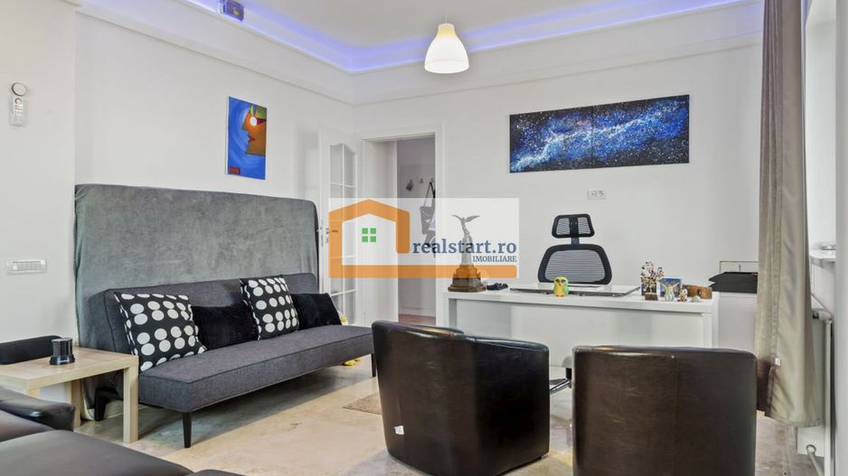 Pta Romana, Vedere spectaculoasa, Renovat total, inclusiv instalatii - Poză 2