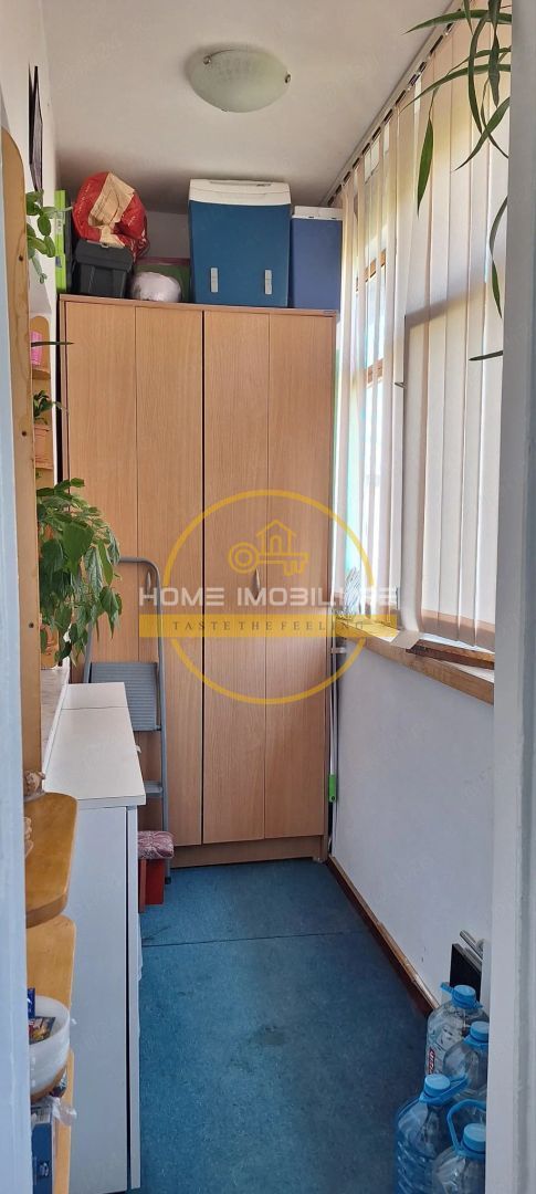 Apartament cu 3 camere/ 60mp/ zona Podu Ros - Poză 7