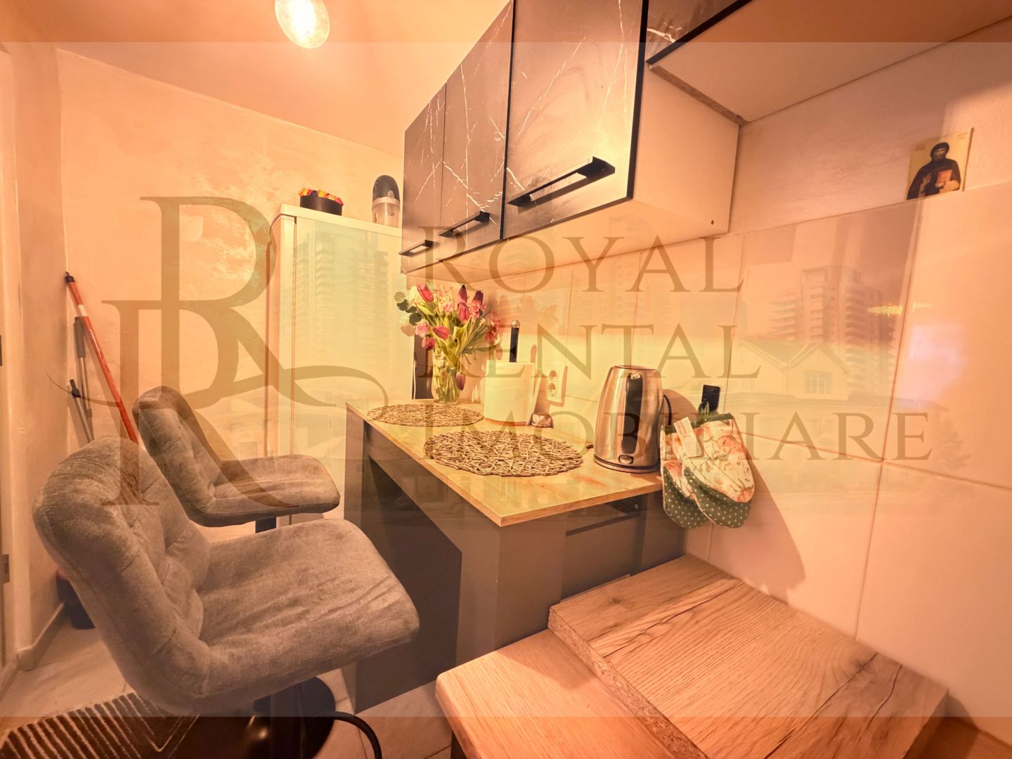 2 Camere Ultracentral | Zona Ferdinand | Modern | Curte comună - Poză 4