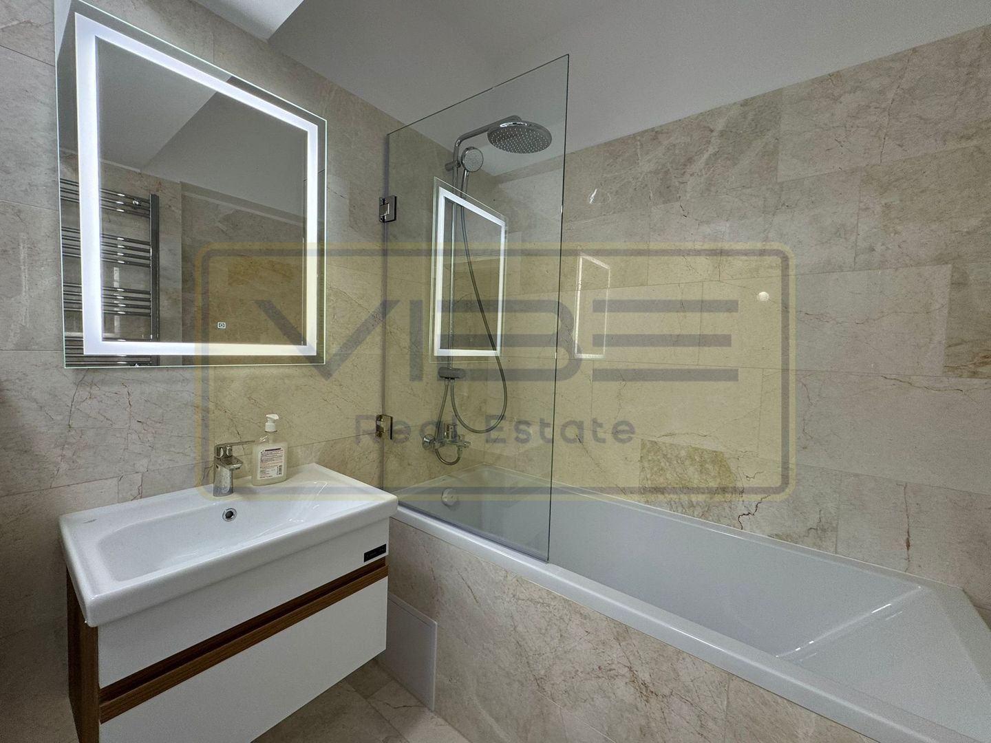 Apartament NOU 2 camere Copou + parcare Royal Town - Poză 22