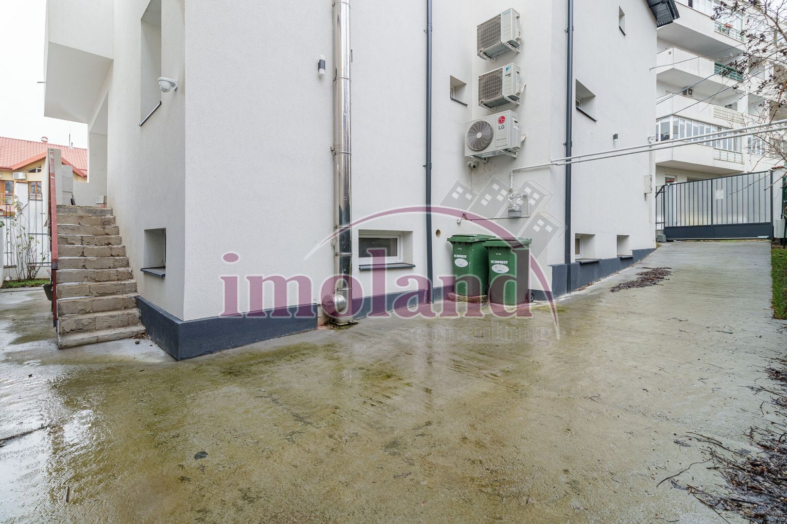 Inchiriere imobil - cu garaj si curte - birou/clinica/gradinita - Poză 27