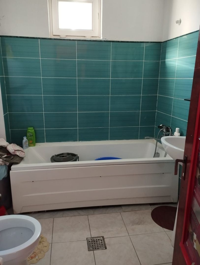 DARZA - CREVEDIA, CASA 7 CAMERE - Poză 7