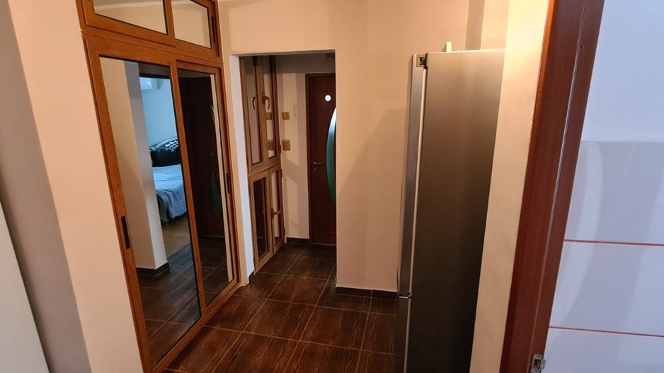 Inchiriere apartament 2 camere mobilat, Bd. Siderurgistilor - Poză 4