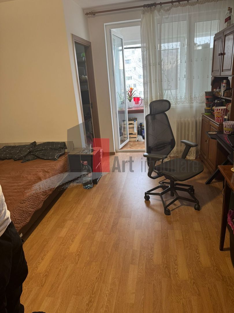 Garsoniera Dr. Taberei - metrou T. Vladimirescu - Poză 1