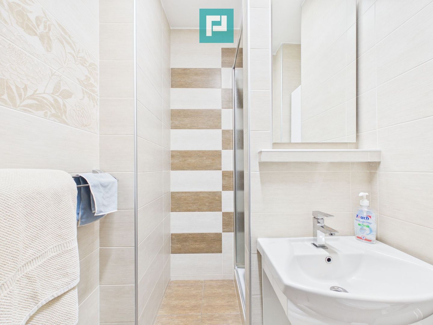 Apartament cu 3 camere decomandat, Str. Horia - Poză 8