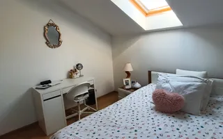 Casă individuală spațioasă cu garaj și curte generoasă – Ghiroda - Poză 24