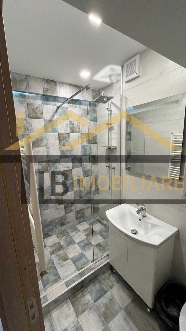 Apartament de 4 camere, 104mp, decomandat, Zona Piata Teatrului - Poză 6