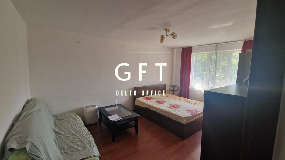 Apartament spațios și bine izolat - Poză 2