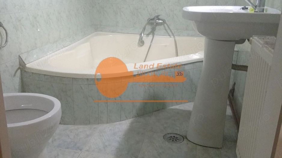 Apartament 3 camere B-dul Regina Elisabeta - Poză 7