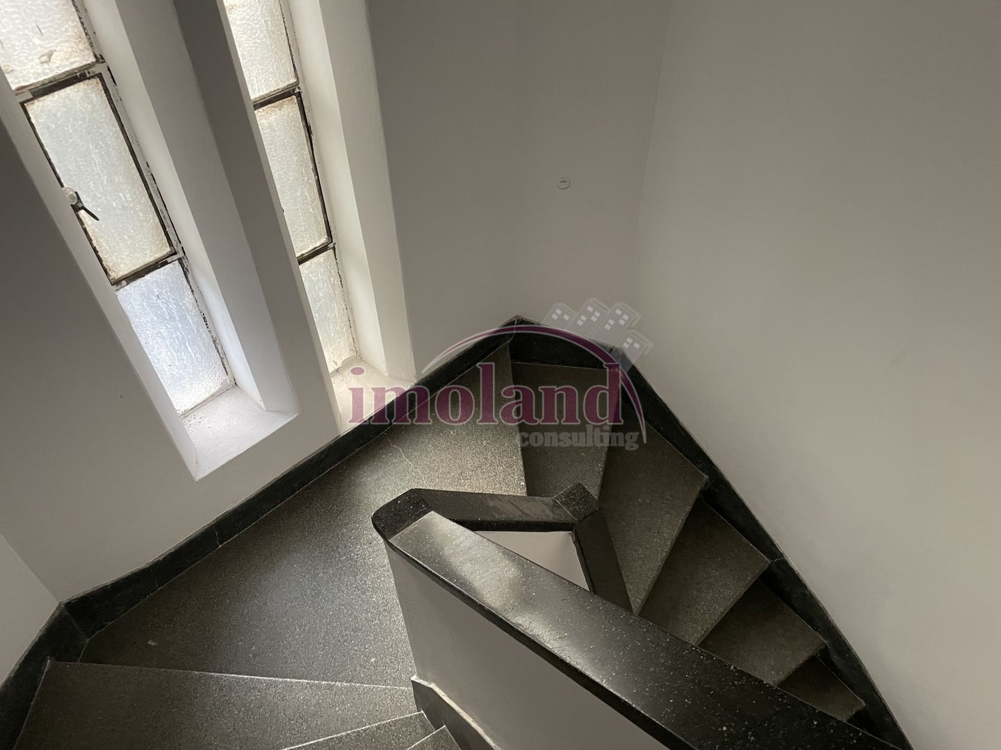 Vânzare apartament 130 mp | 4 cam 2 bai | arhitectura deosebita | parc Kiseleff - Poză 4