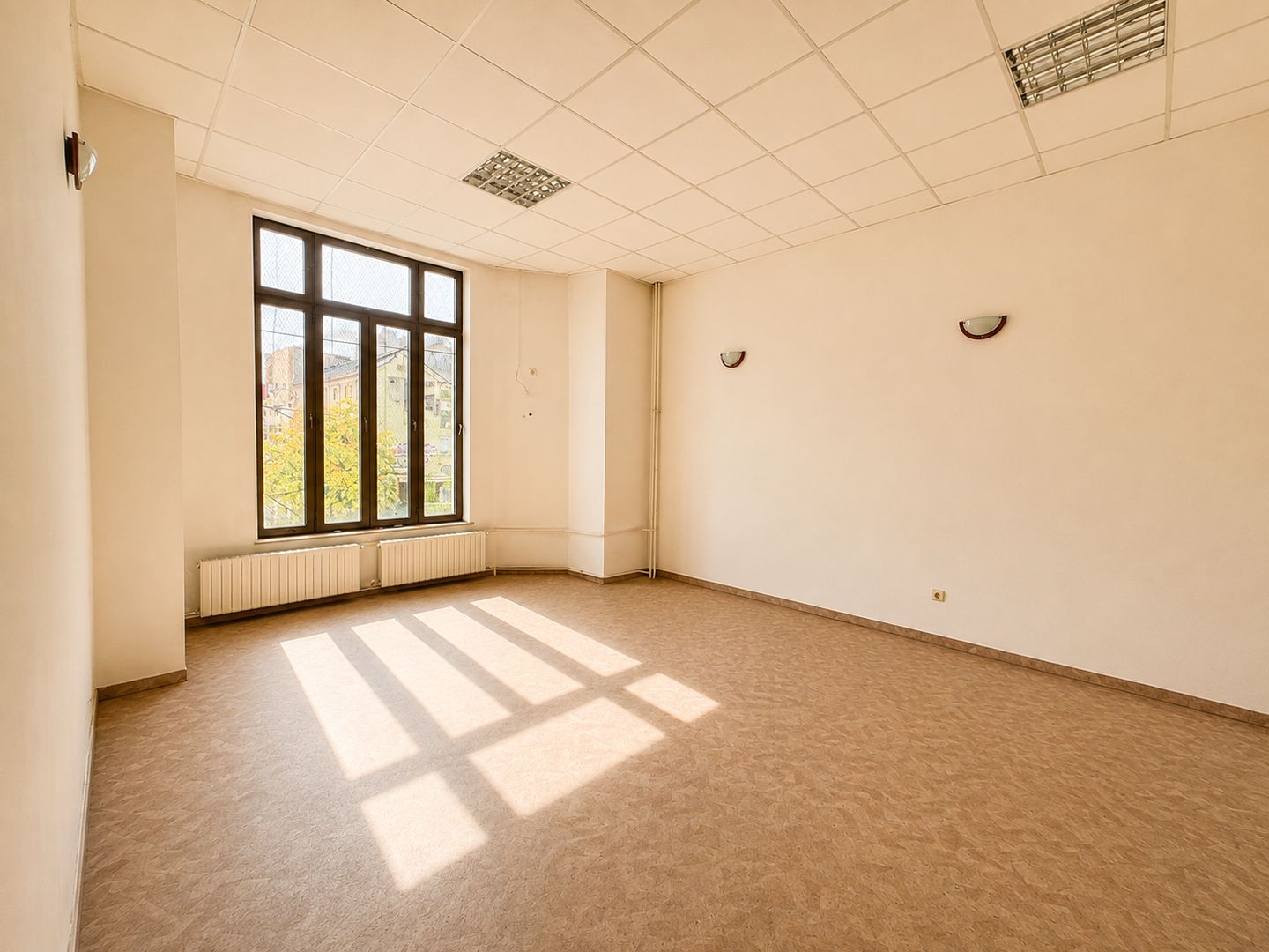 Spațiu de birouri zona centrala - langa primarie - Poză 24