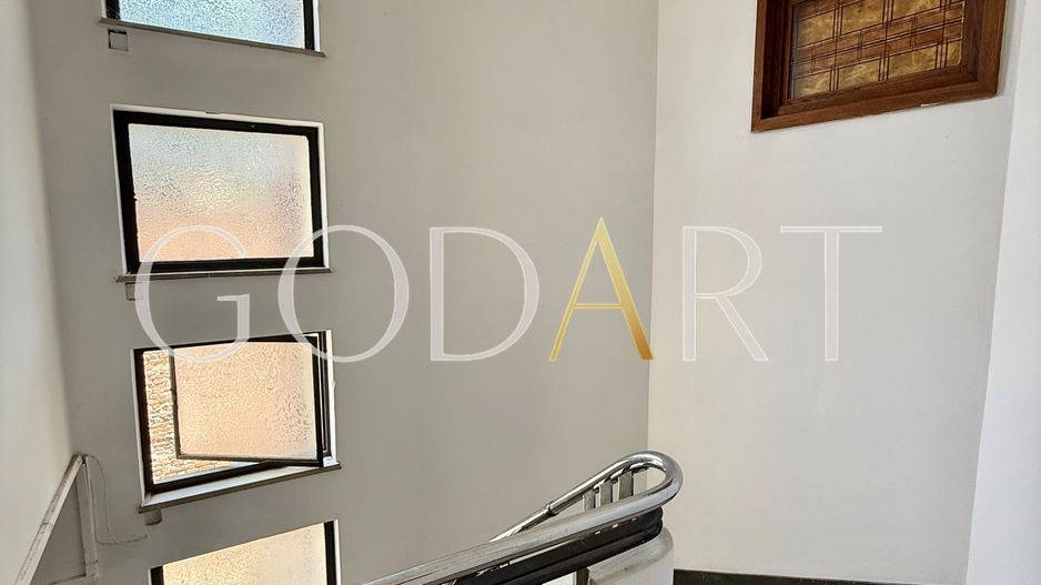 Apartament 5 camere | Central | 215.5 mp - Poză 21