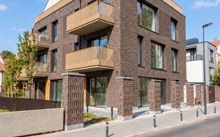 Apartament 3 camere, parter cu grădină privată 116 mp – Sindicatelor Park - Poză 1