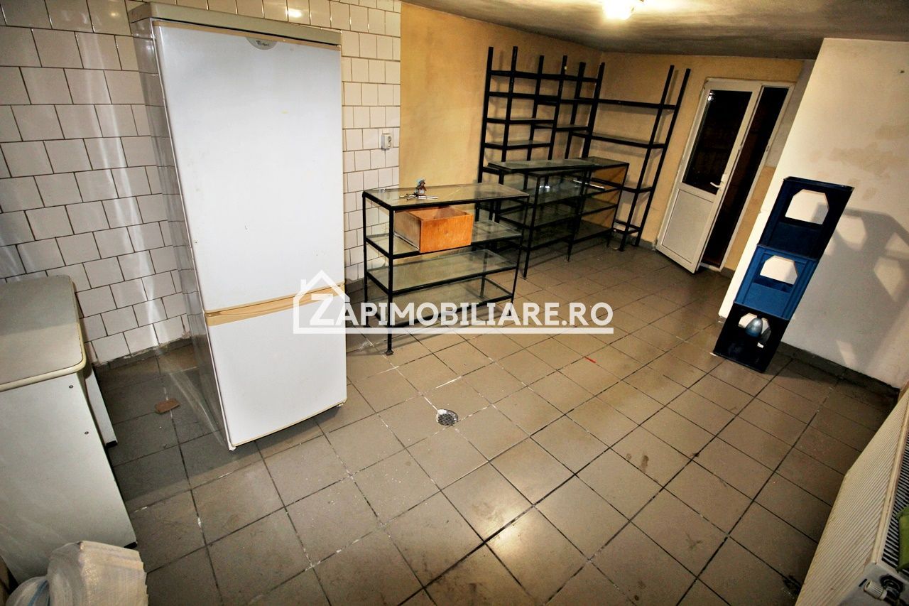 Casa+spatiu comercial,5 camere,2 bai.847mp teren,0%comision - Poză 3