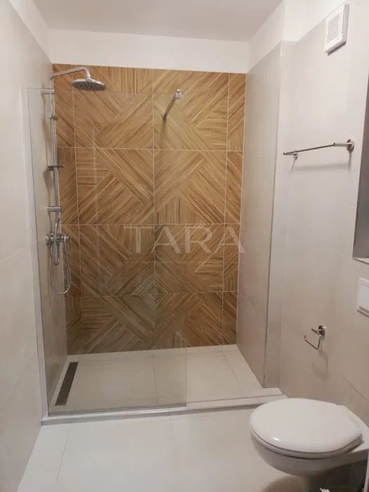 Apartament cu 2 camere, 57 mp, 2 balcoane și vedere spre oraș. - Poză 6