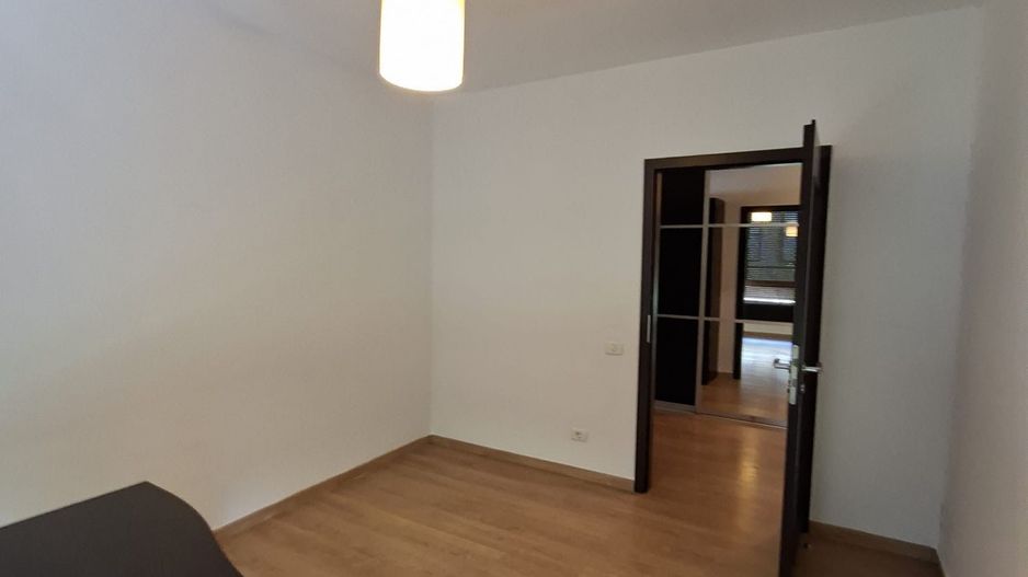 Spațios 4 camere, zona Braytim - Poză 36