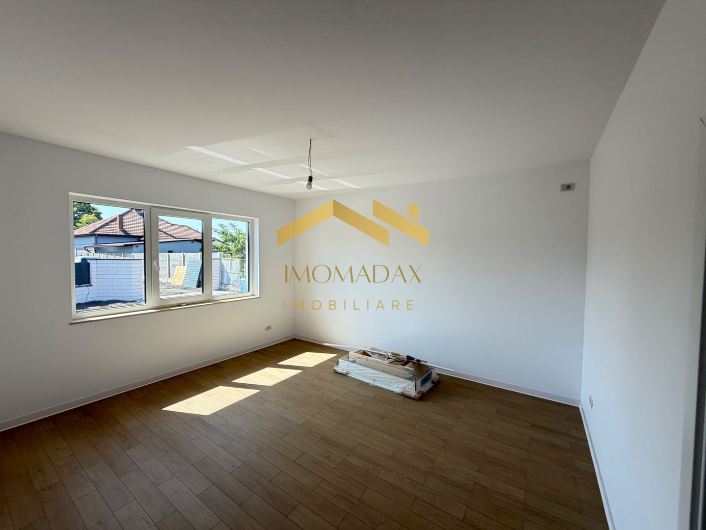 -Casa individuală -4 camere -2 băi - - Poză 15