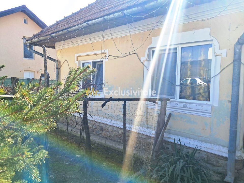 Casă și teren Polovragi - Poză 4