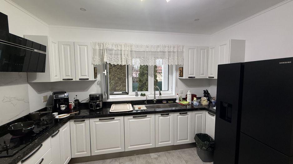 Vila în stil American - Total independentă energetic, garaj + terasă! - Poză 8