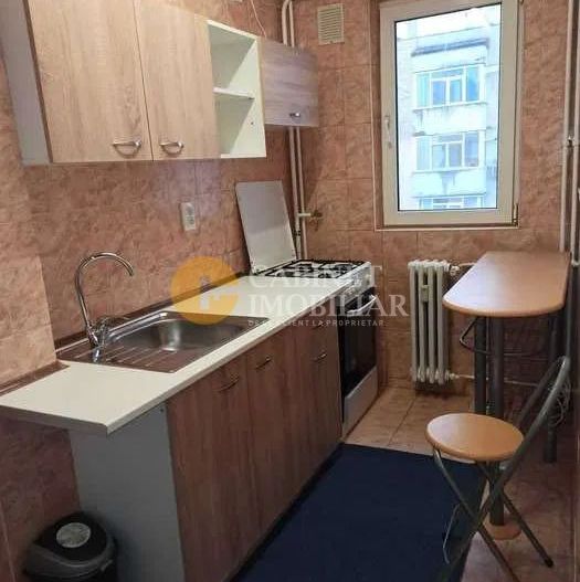 Chirie - 3 camere - Podu Ros - INTERMEDIAR - Poză 6