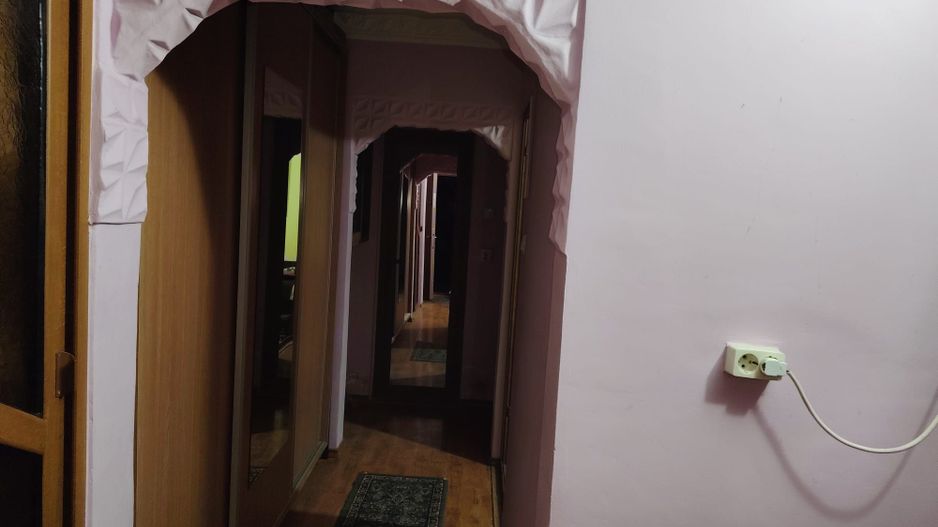 De vanzare apartament 3 camere - Poză 6