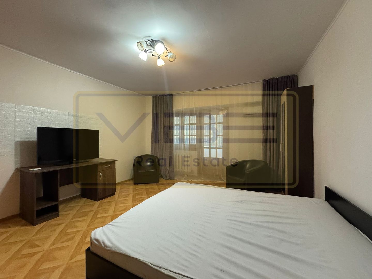 Apartament 4 camere decomandat Nicolina - Catedrala Catolica - Poză 5