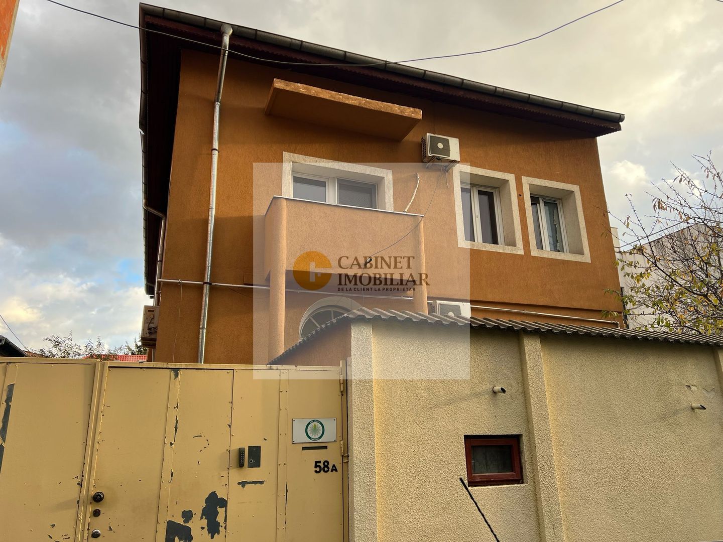 Vilă Modernă în Domenii, Aproape de Biserica Casin - Poză 20