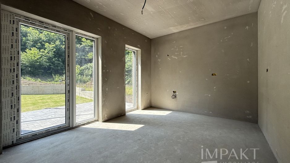 Case cuplate la liziera padurii , ideale pentru 2 familii ! - Poză 20