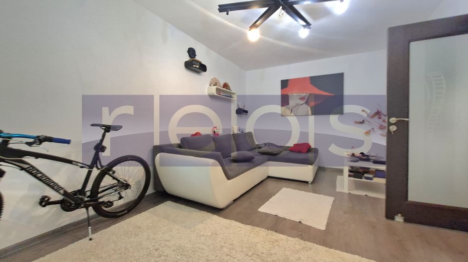 VANZARE 2 CAMERE + LOC DE PARCARE | BLOC 1982 | STEFAN CEL MARE - Poză 2