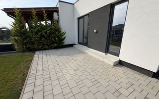 Disponibila imediat. Pompa de caldura Daikin. Langa padure - Poză 7